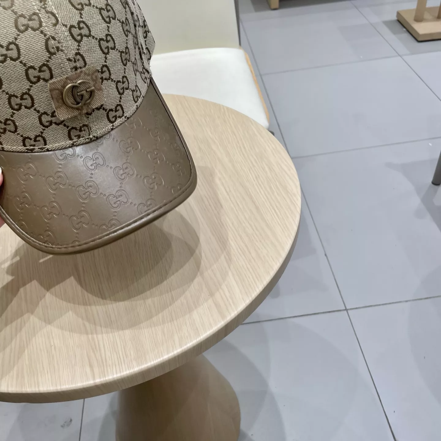 Gucci Caps Efficient 6824