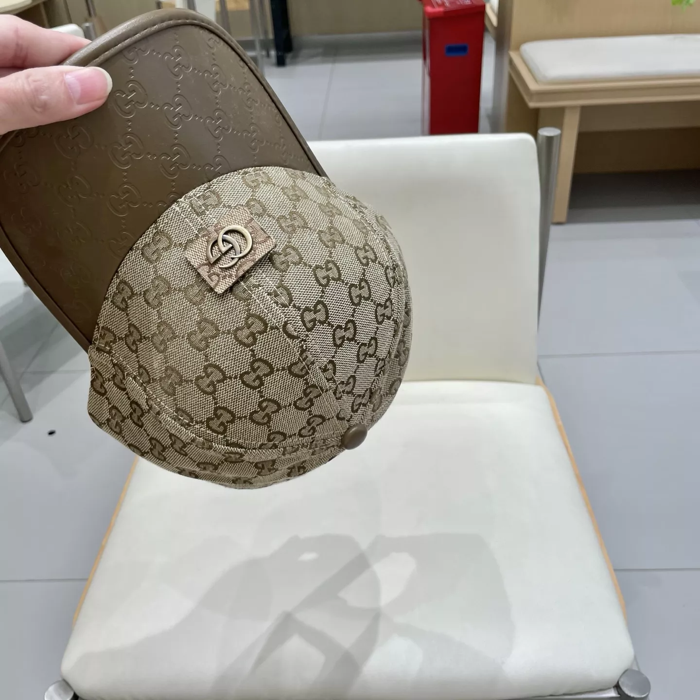 Gucci Caps Efficient 6824