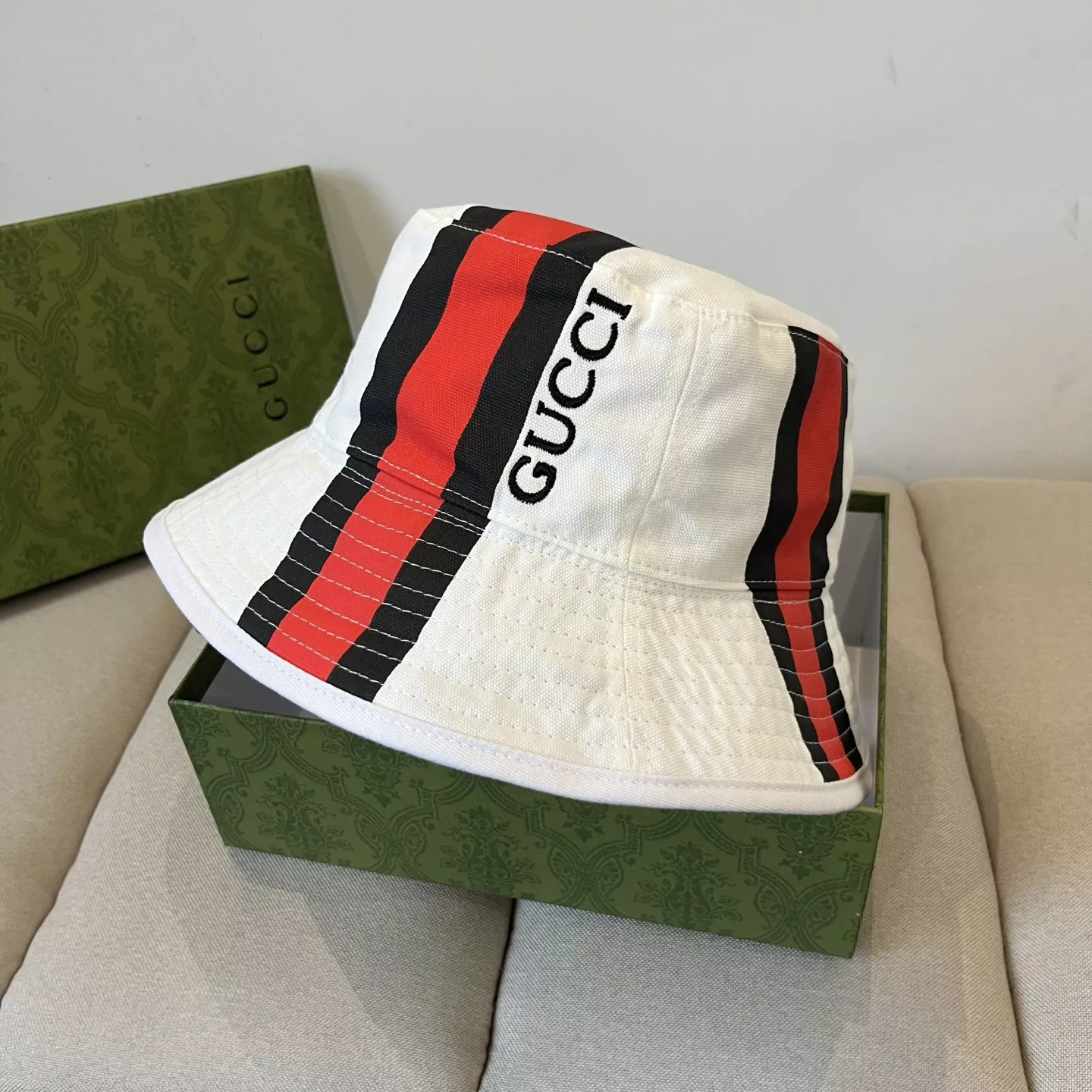 Gucci Caps EyeCatching 1608