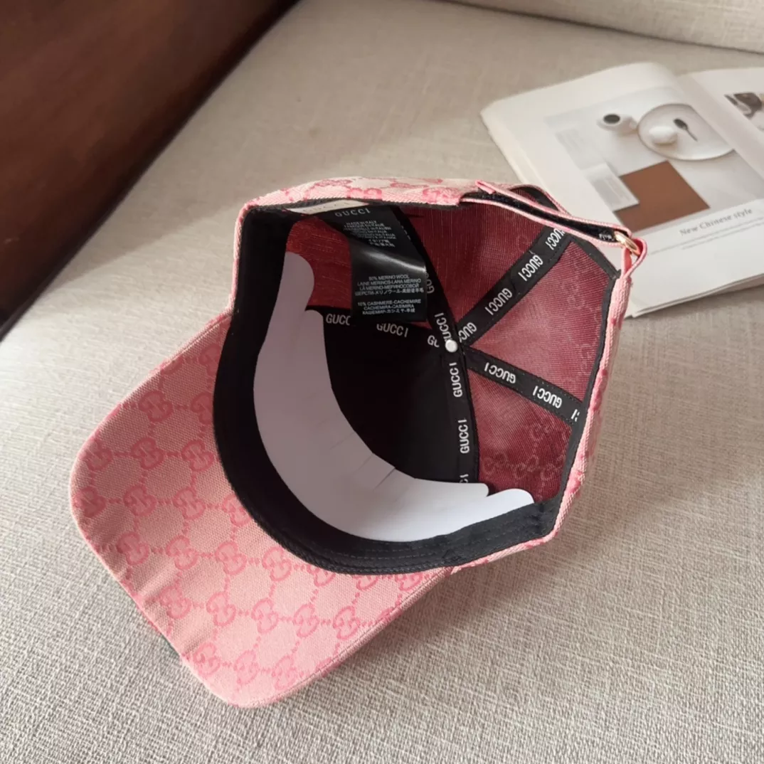 Gucci Caps Fashionable 7205