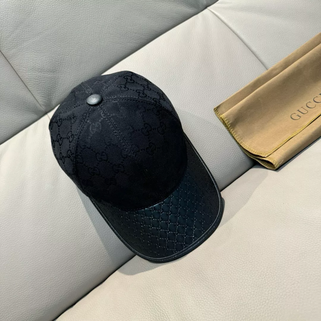 Gucci Caps Flexible 2524