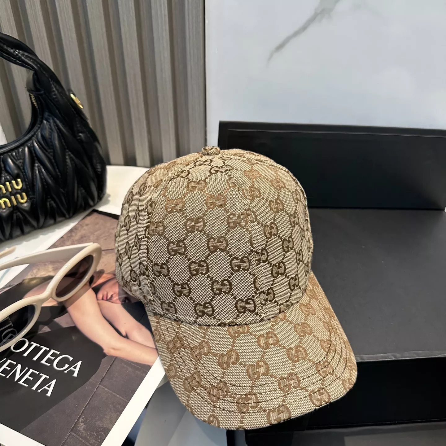 Gucci Caps GoAnywhere 529