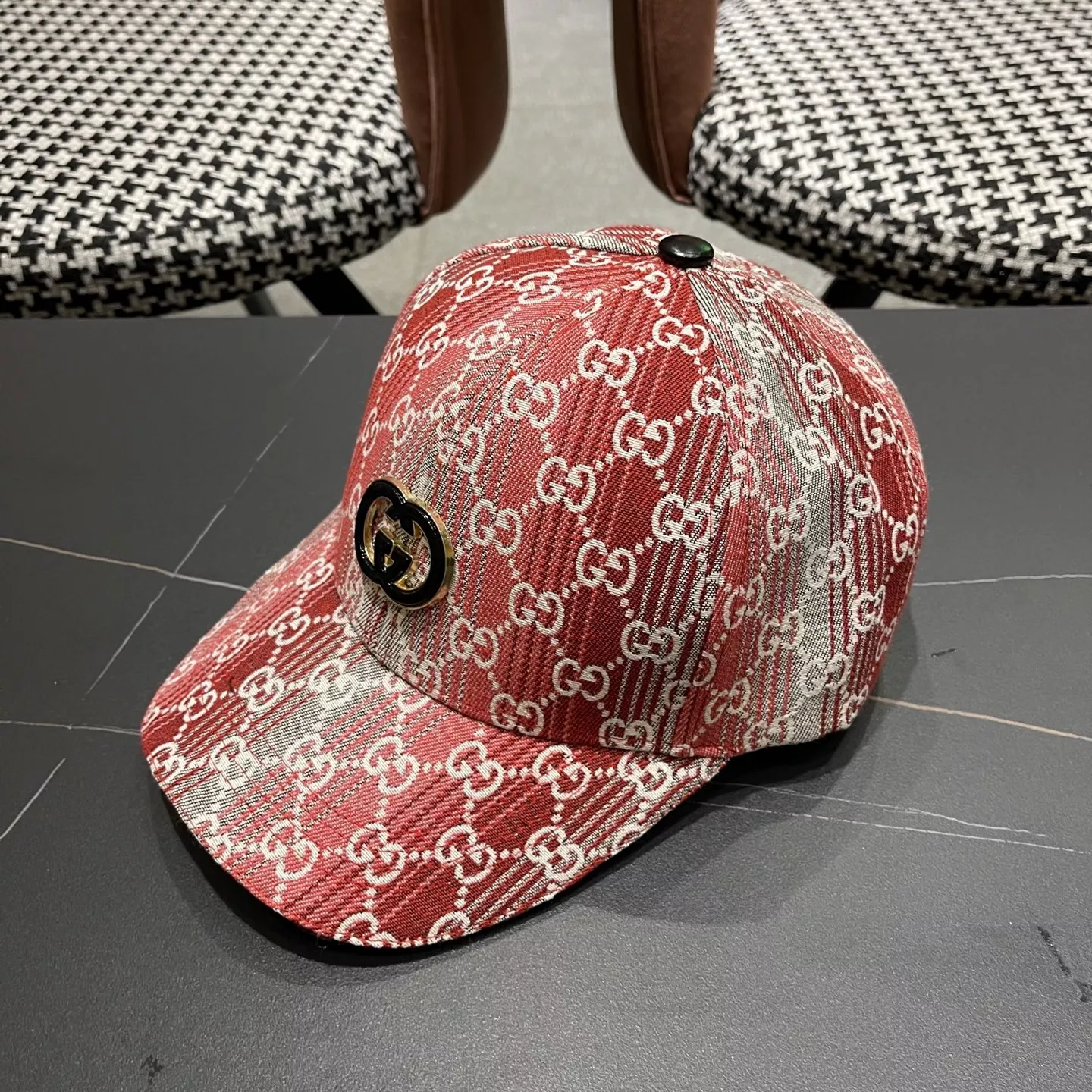 Gucci Caps GoAnywhere 9950