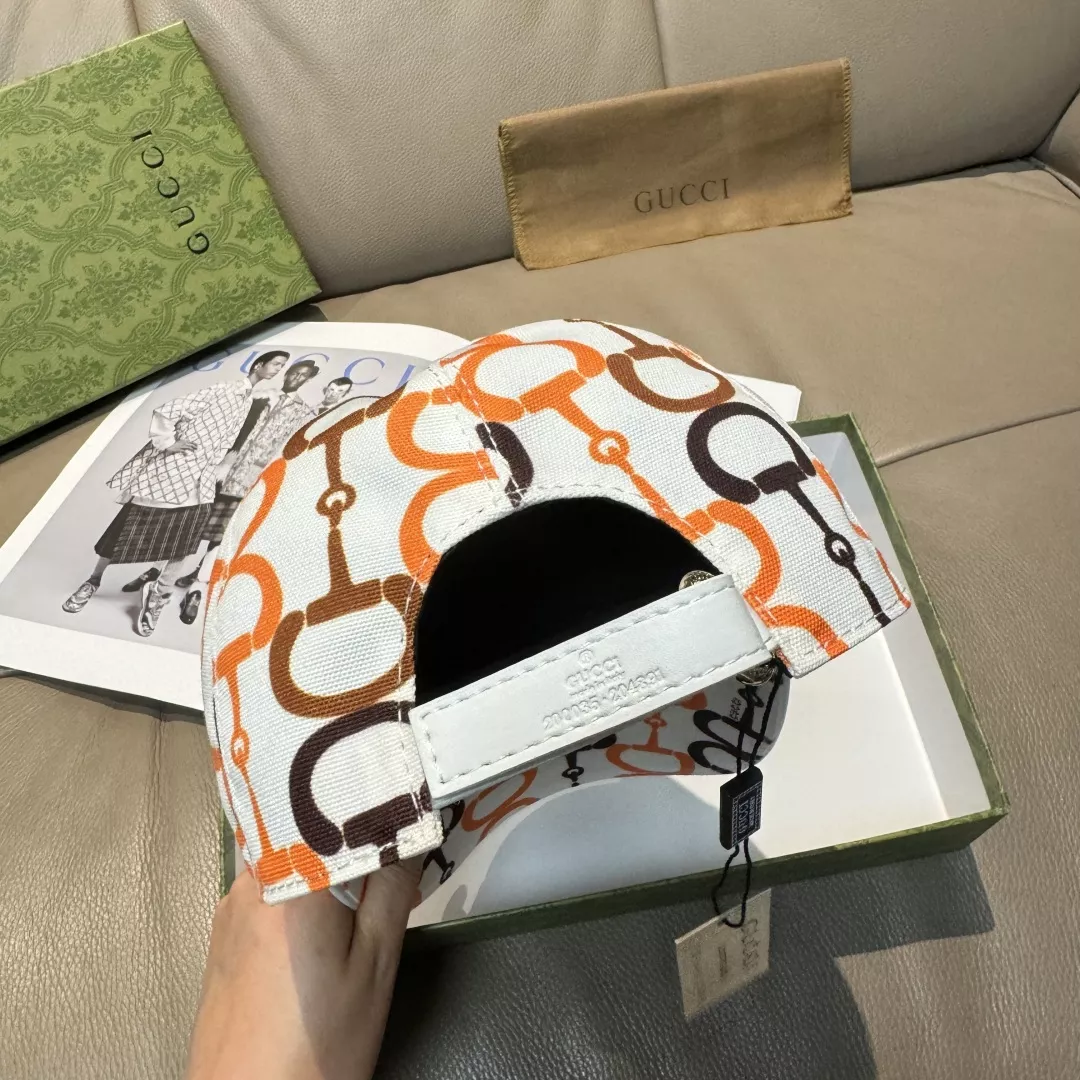 Gucci Caps HighQuality 520