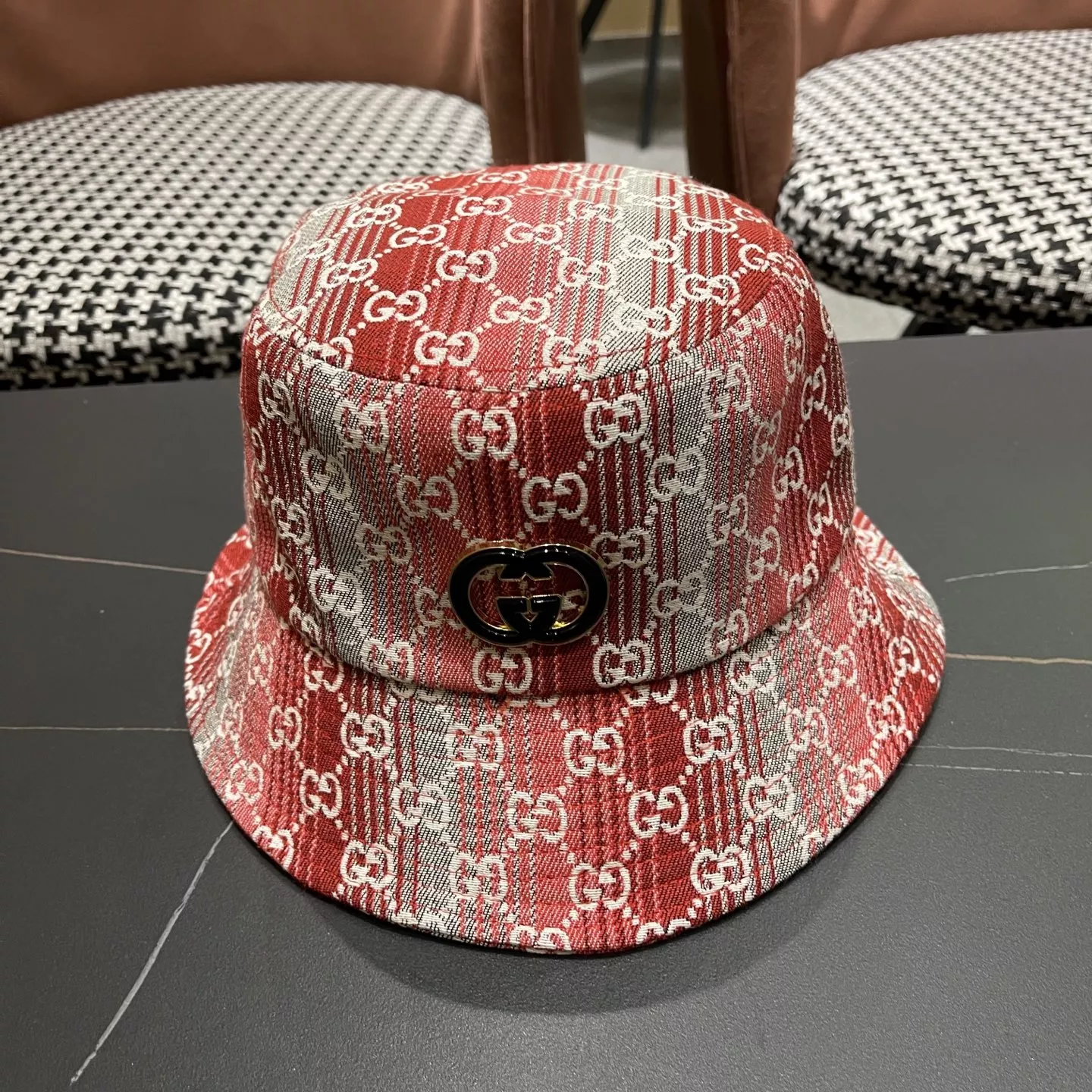 Gucci Caps Lightweight 4700