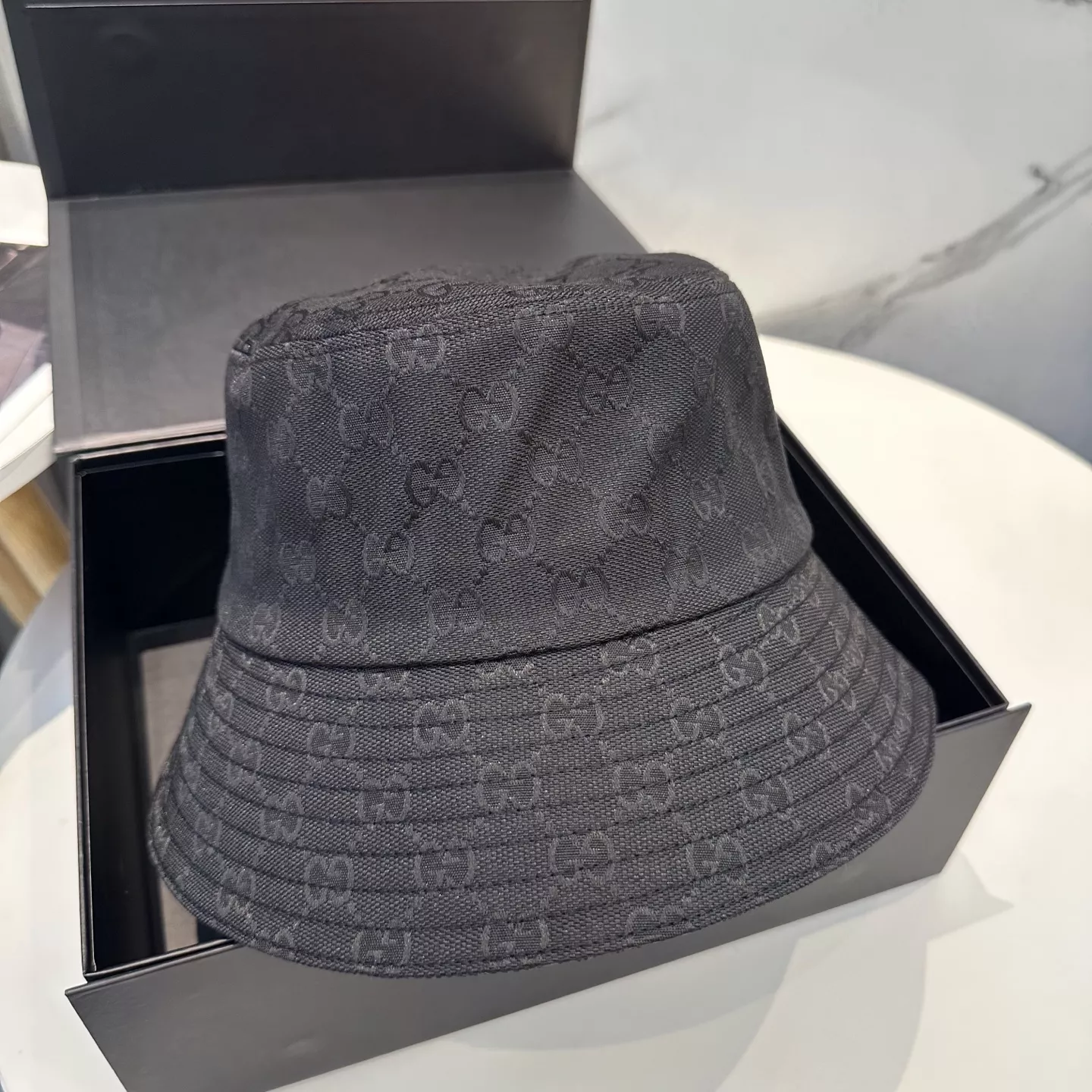 Gucci Caps Lightweight 6976