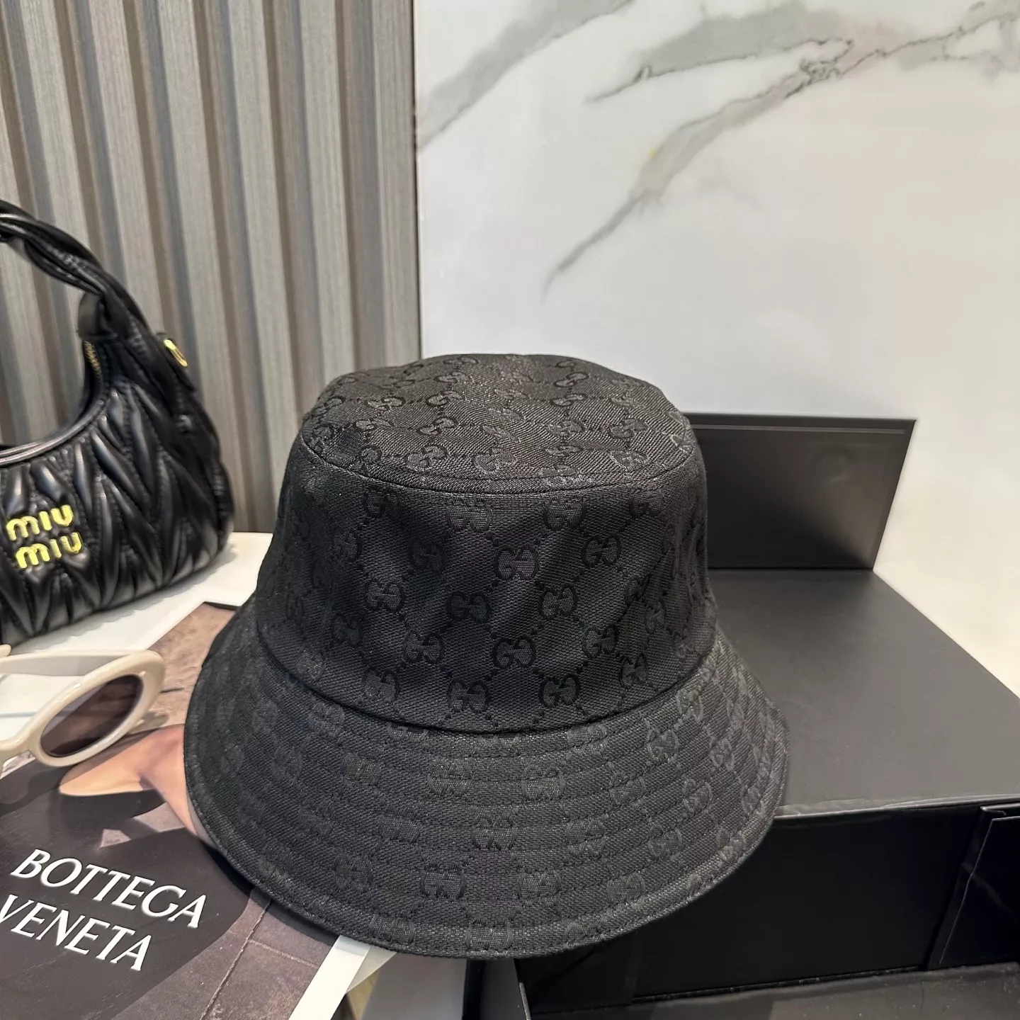 Gucci Caps Lightweight 6976