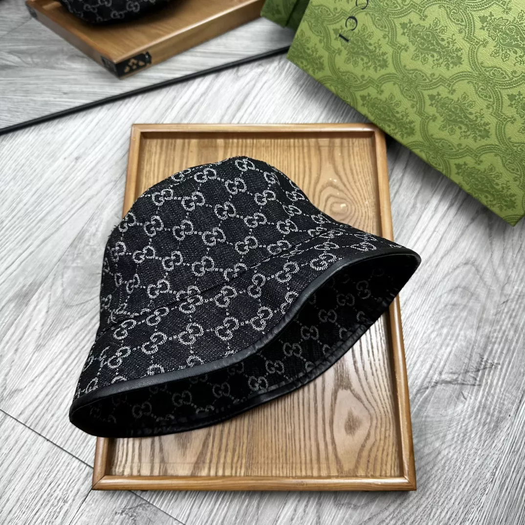 Gucci Caps Minimalist 7279