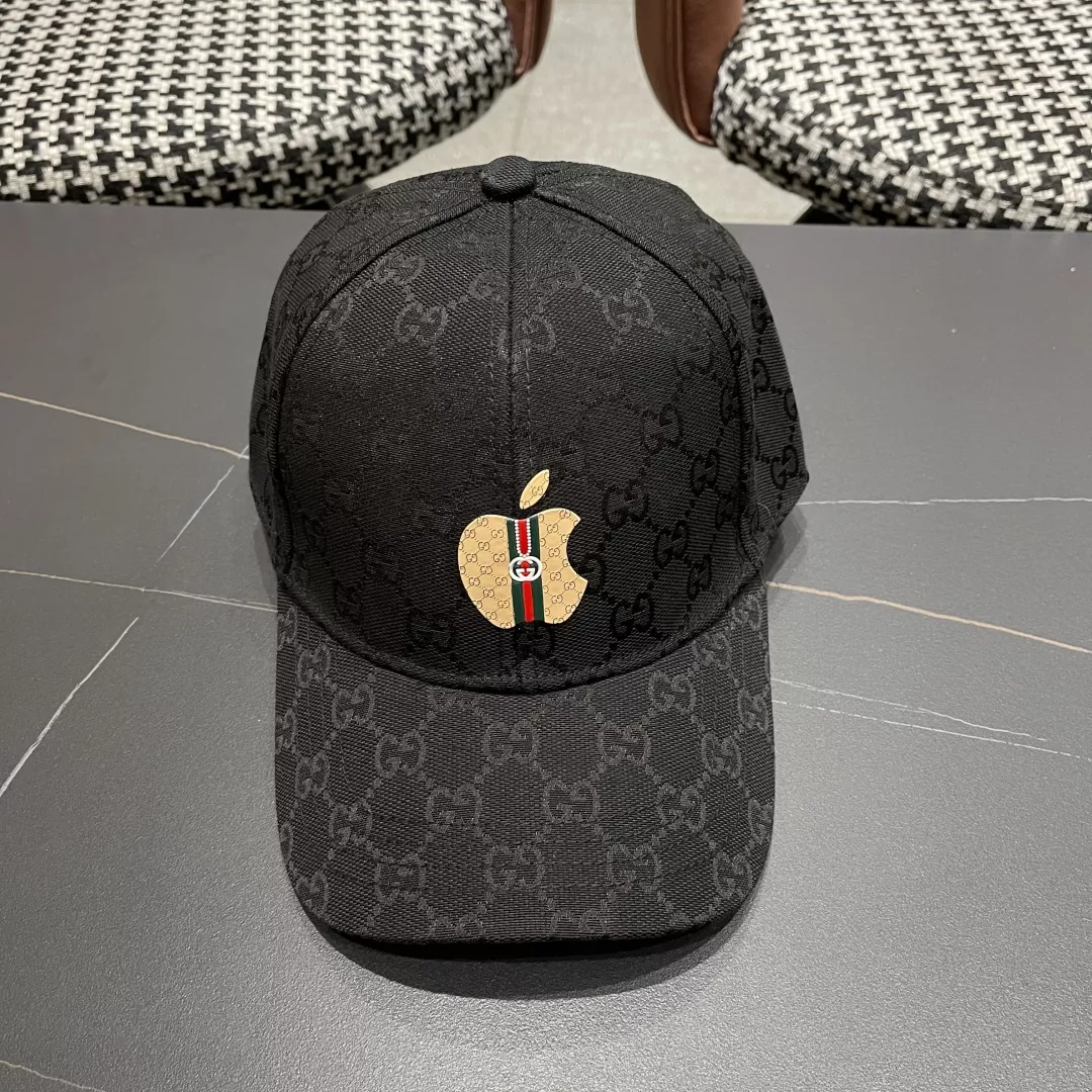 Gucci Caps Minimalist 8546