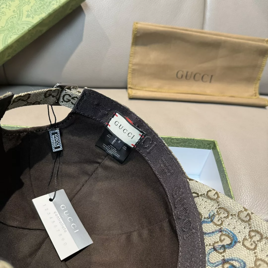 Gucci Caps Modern 2786