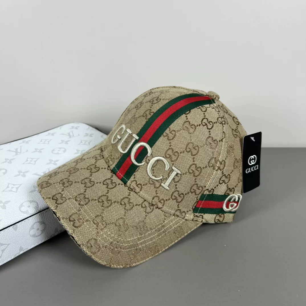 Gucci Caps Modern 9745