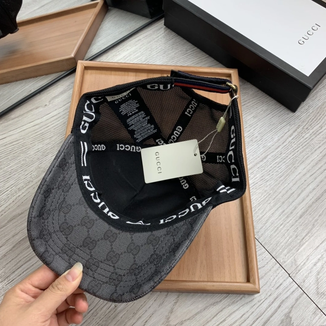 Gucci Caps Practical 2661