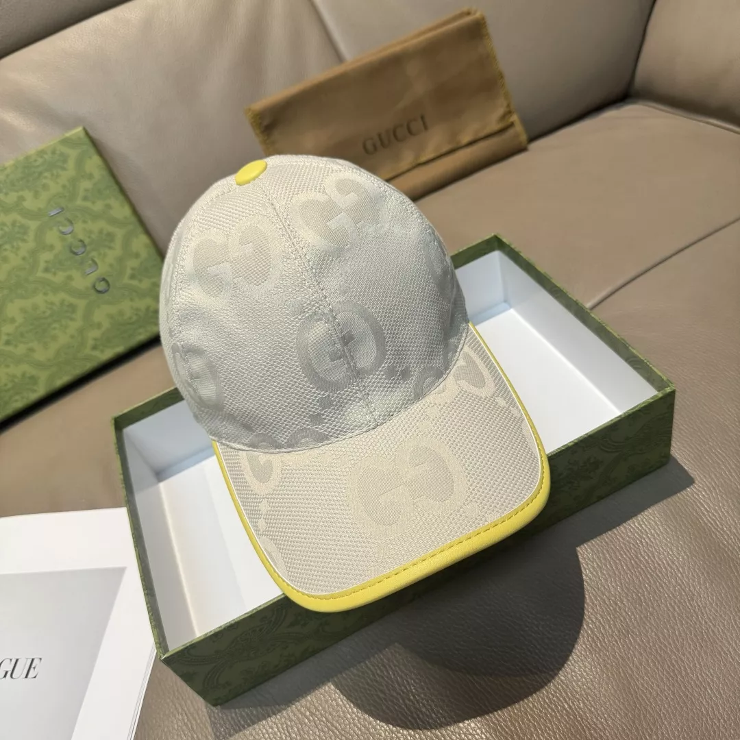 Gucci Caps Sleek 5972