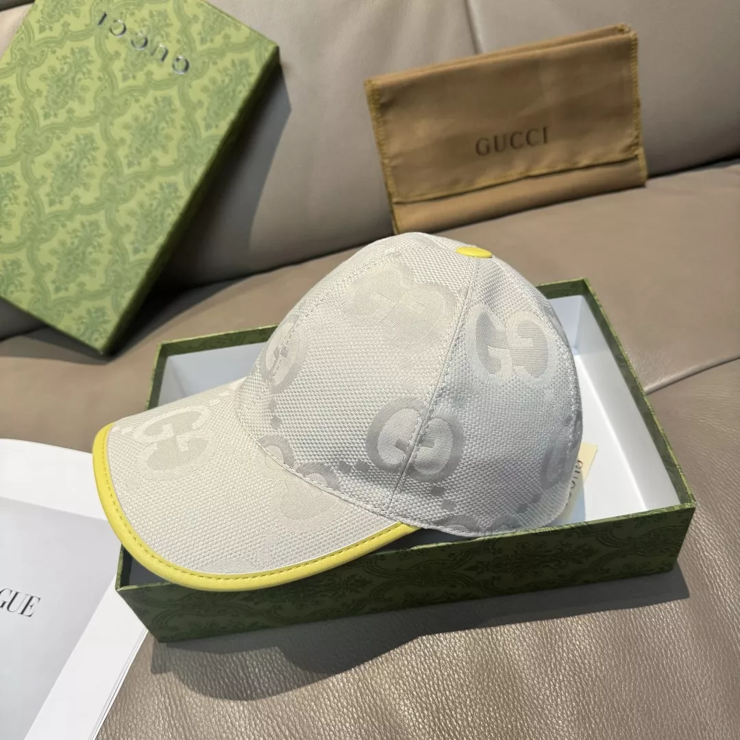 Gucci Caps Sleek 5972
