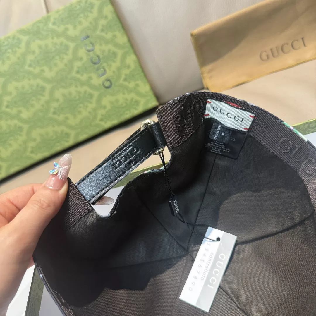 Gucci Caps Sophisticated 7287