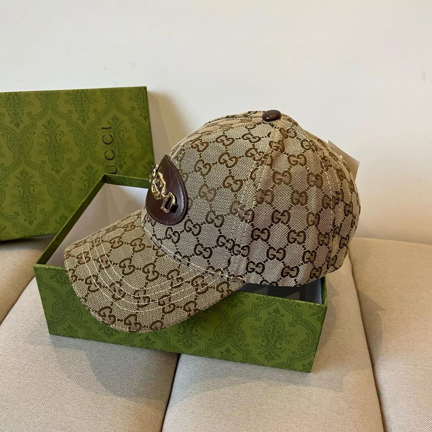 Gucci Caps Timeless 9513