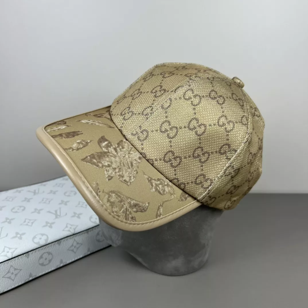 Gucci Caps Trendsetting 6662