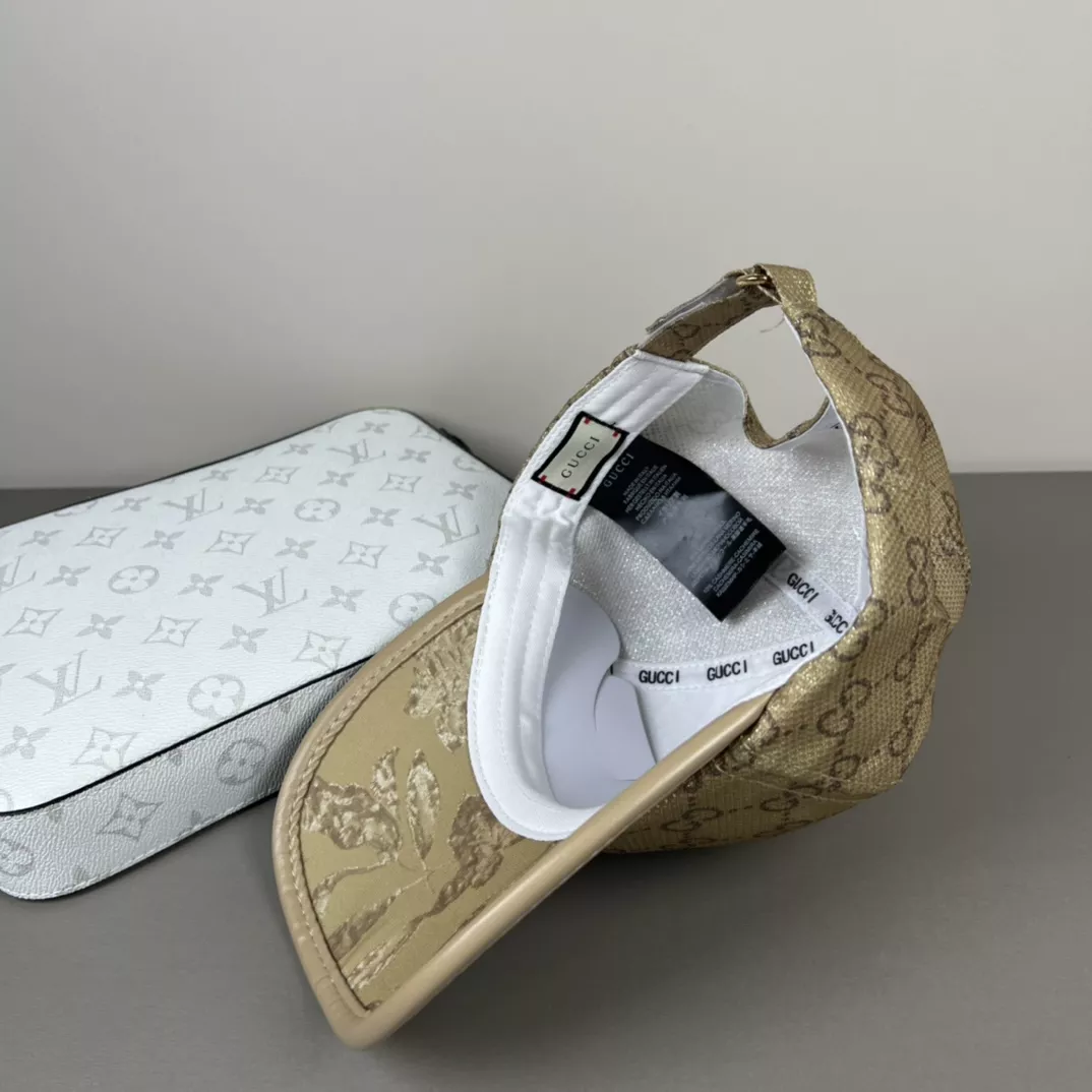 Gucci Caps Trendsetting 6662