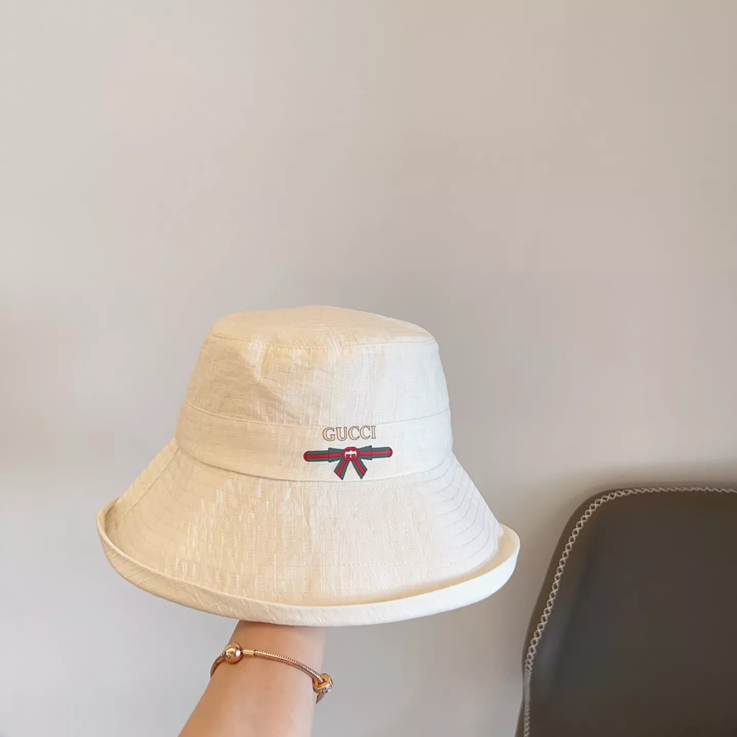 Gucci Caps Trendsetting 8859