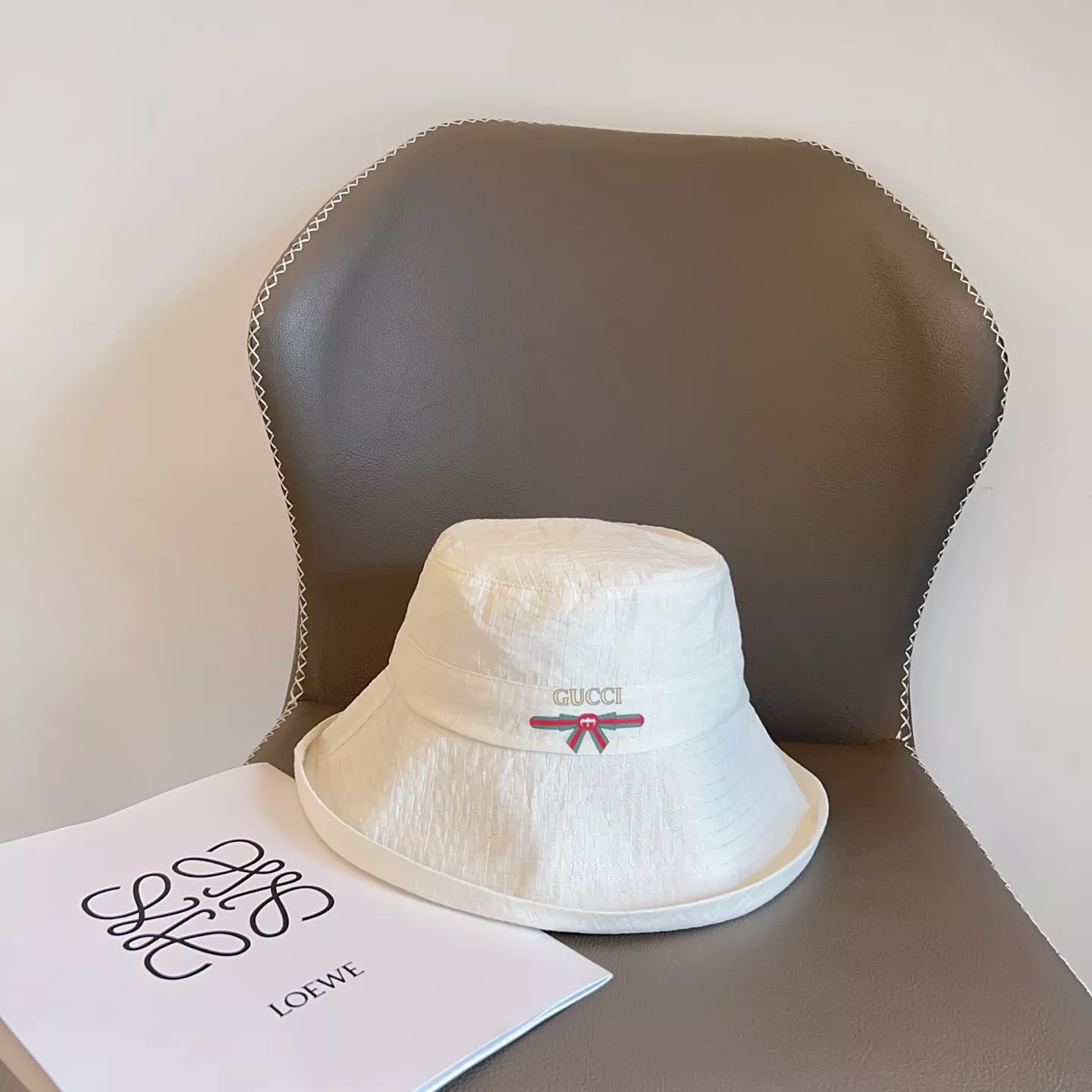 Gucci Caps Trendsetting 8859