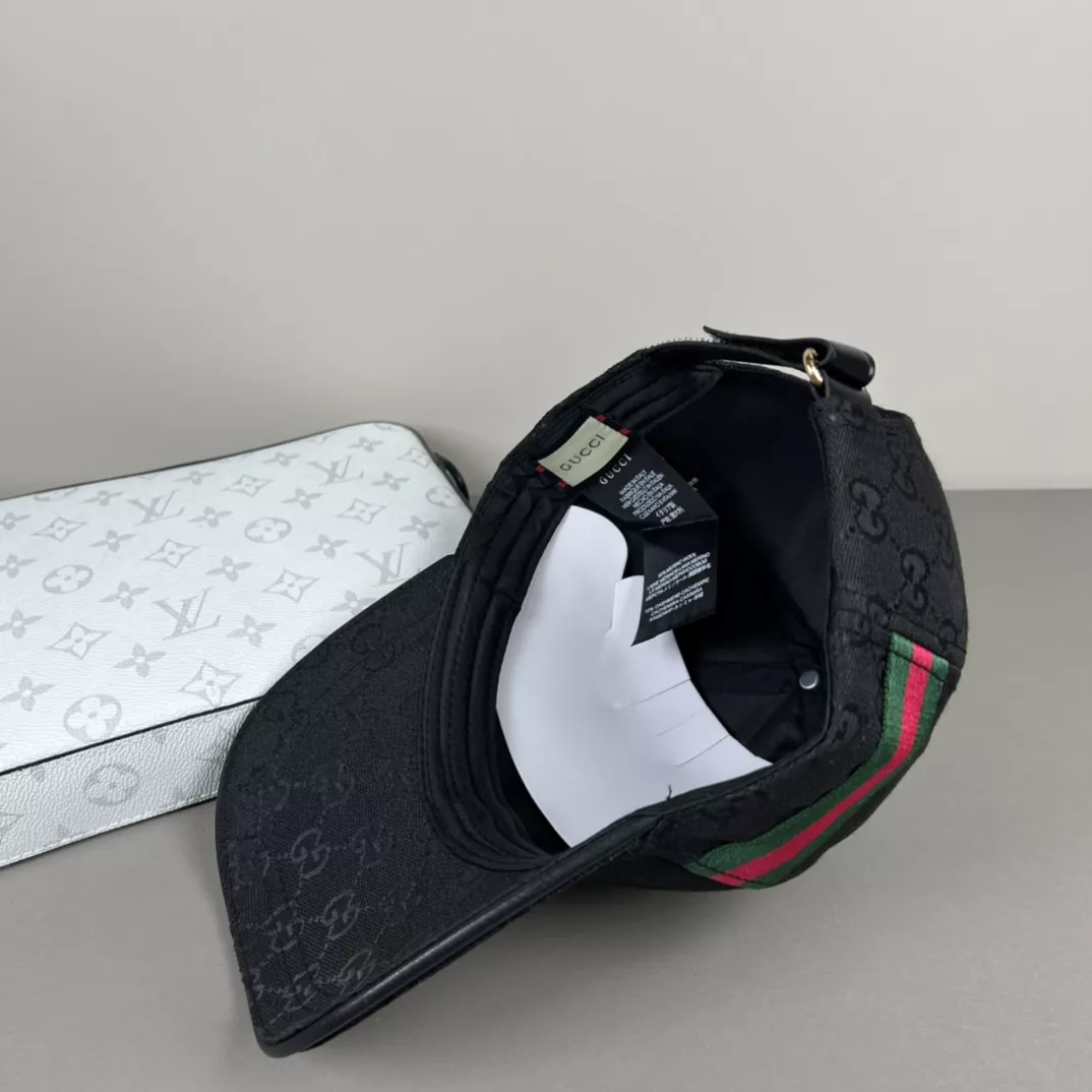 Gucci Caps Unique 9465