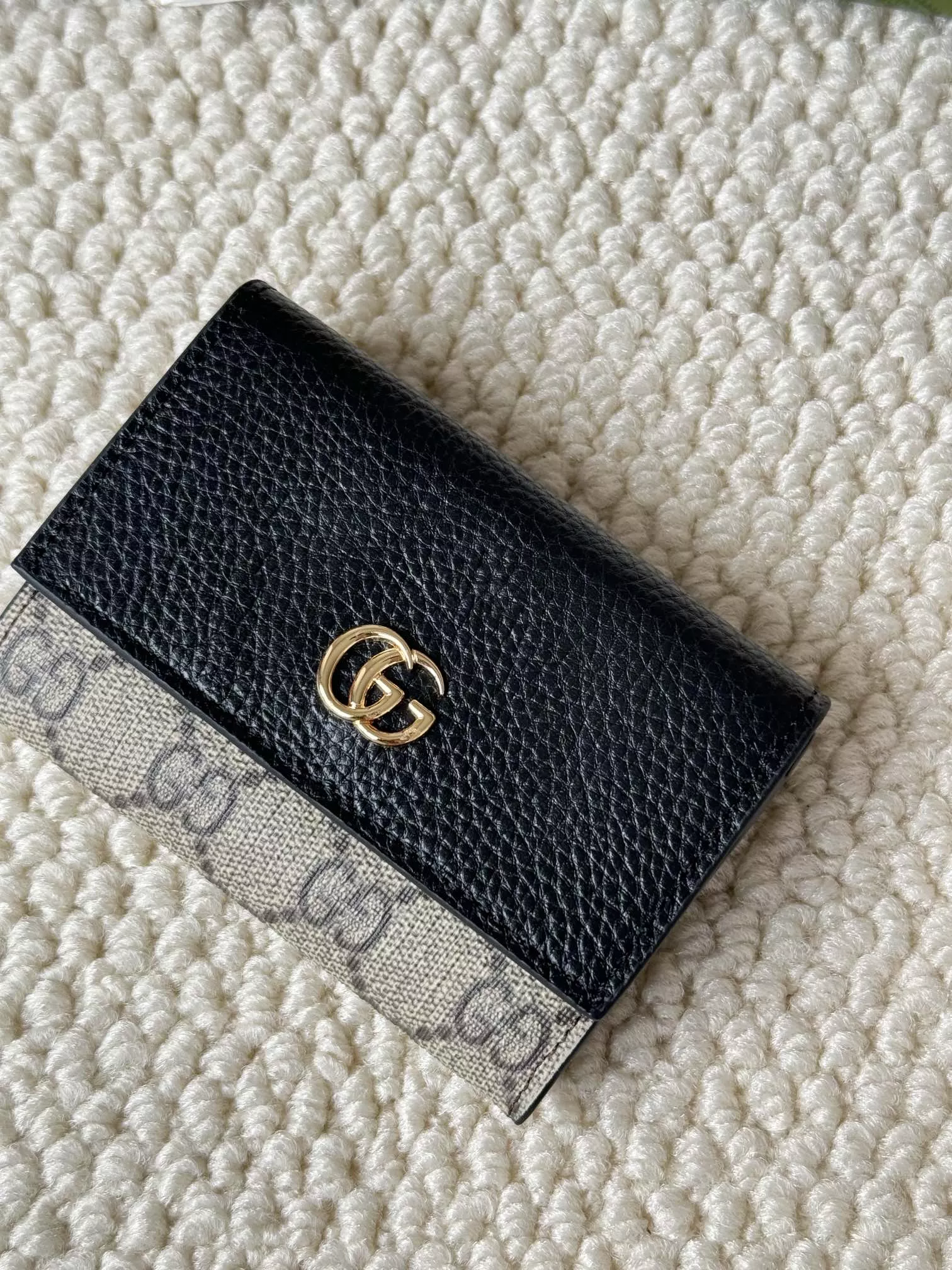 Gucci Card Case Classic 1057