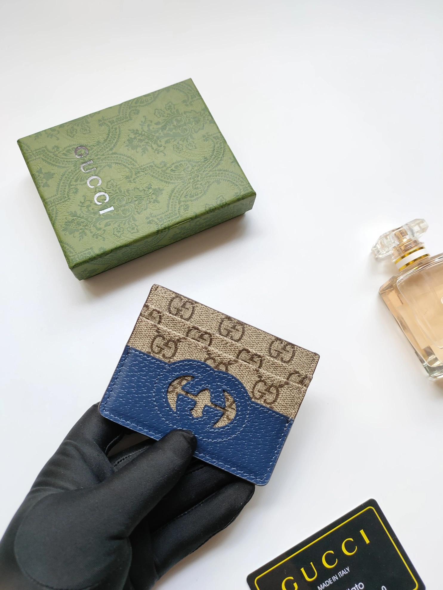 Gucci Card Case For Unisex Comfortable 5526