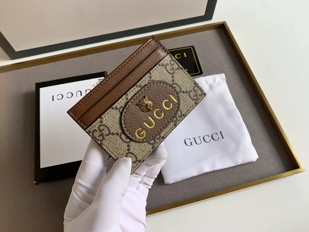 Gucci Card Case Minimalist 9207