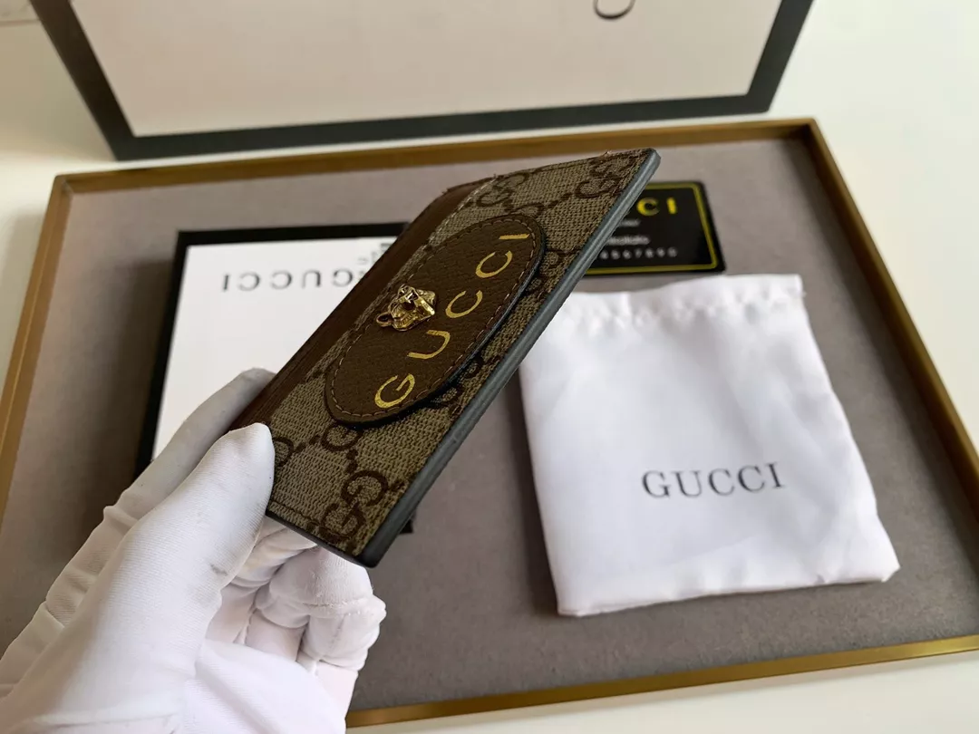 Gucci Card Case Minimalist 9207
