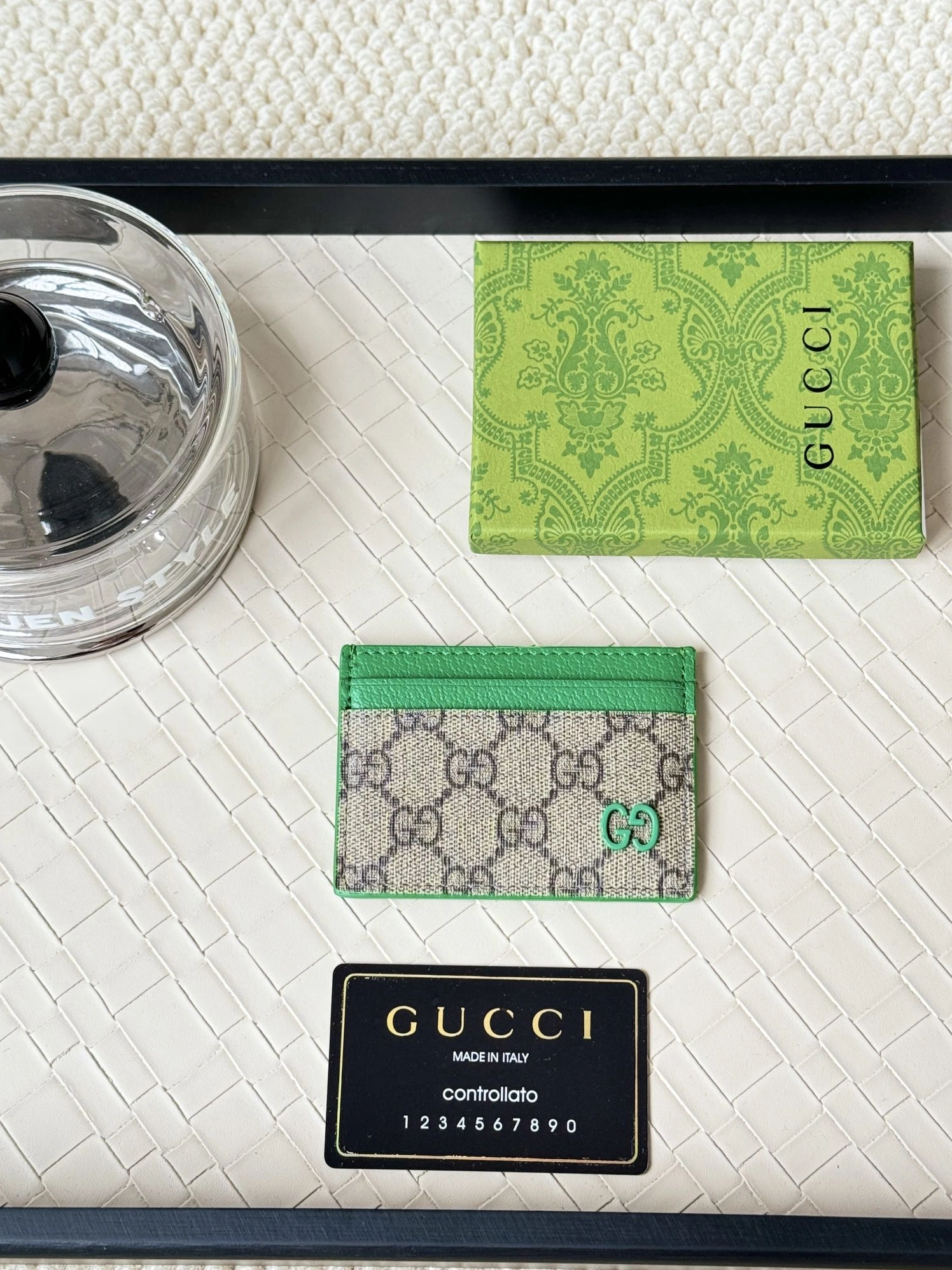 Gucci Card Case Practical 2804