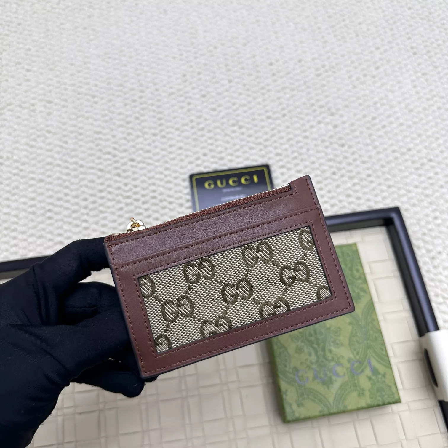 Gucci Card Case Vibrant 8114