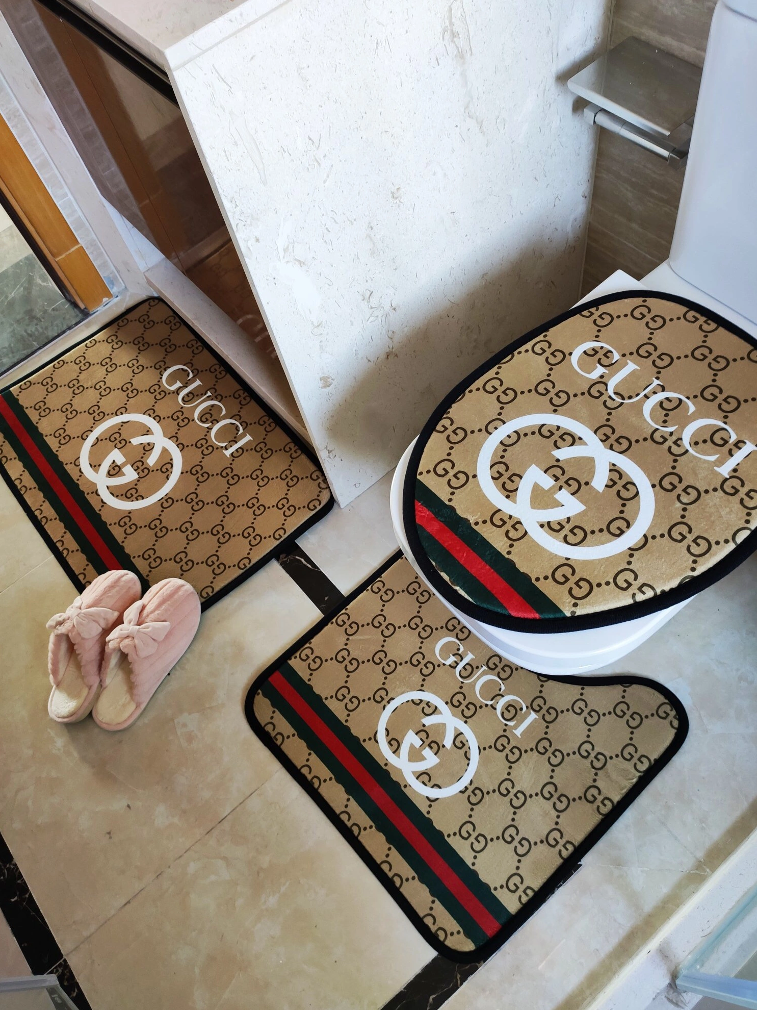 Gucci Carpets Popular 5253