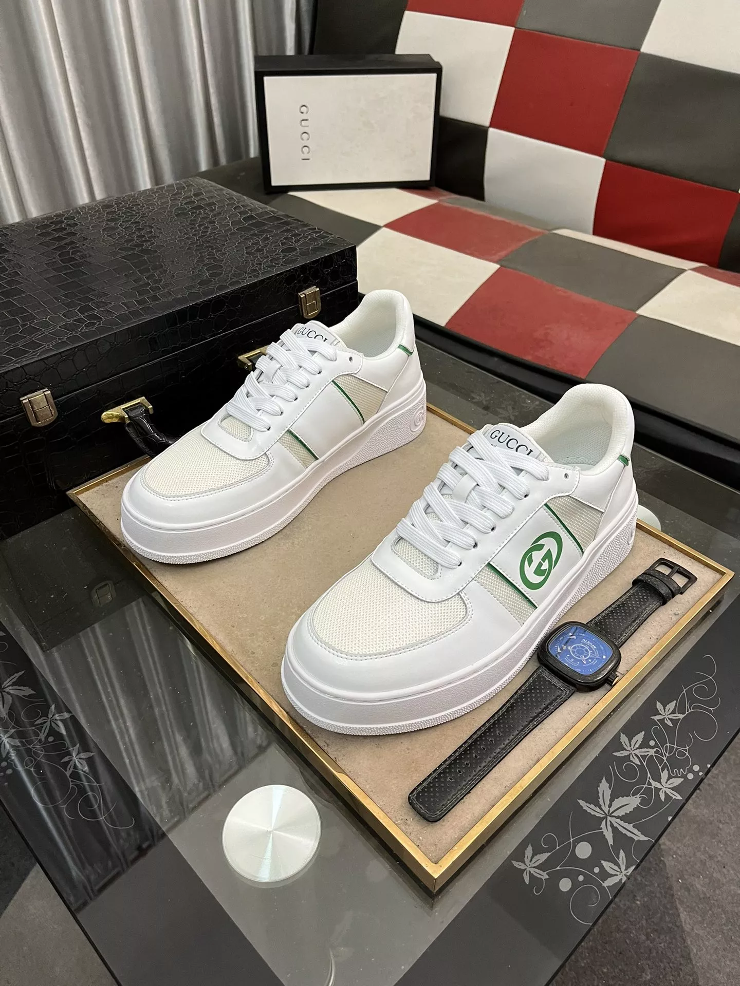 Gucci Casual Shoes For Men Bold 5080