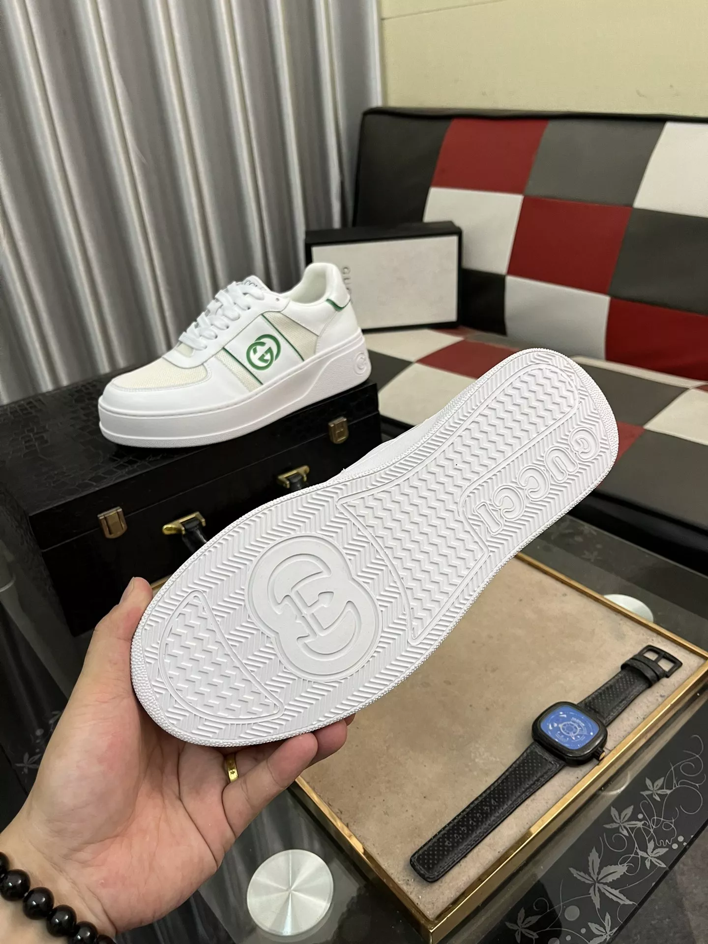 Gucci Casual Shoes For Men Bold 5080