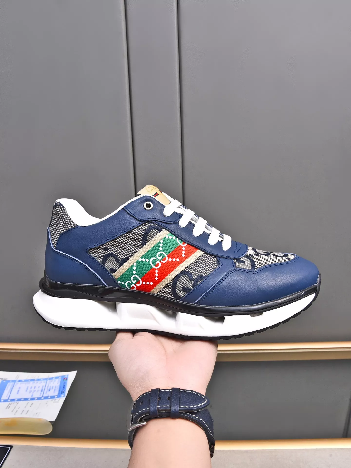 Gucci Casual Shoes For Men Classic 4842