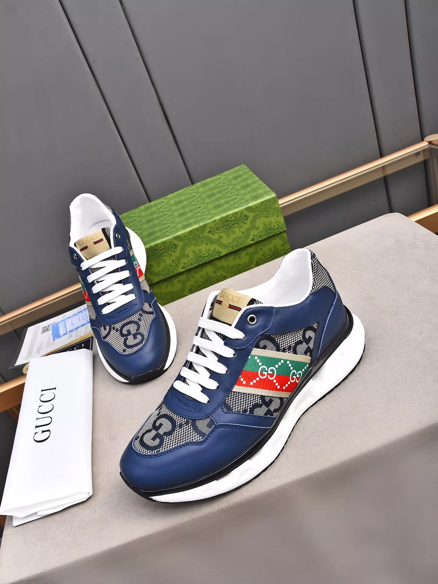 Gucci Casual Shoes For Men Classic 4842