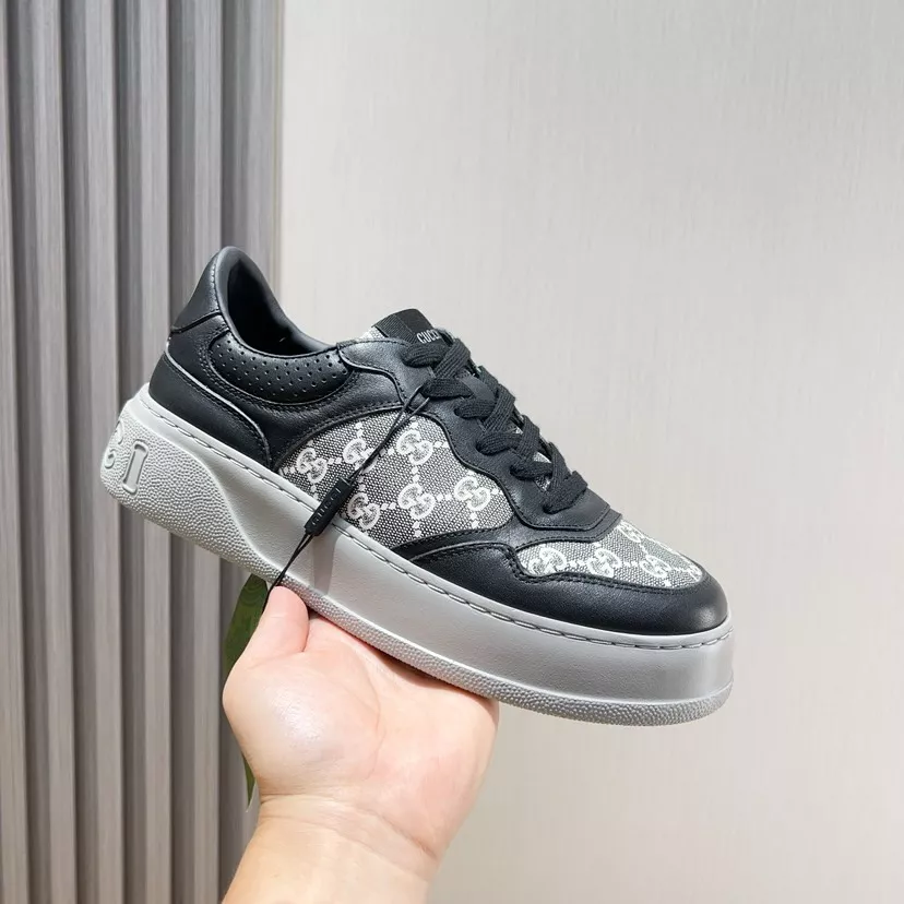 Gucci Casual Shoes For Men Classic 4914