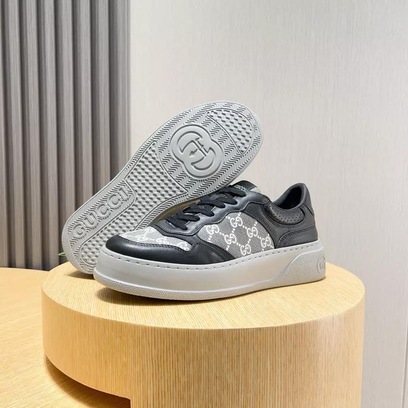 Gucci Casual Shoes For Men Classic 4914