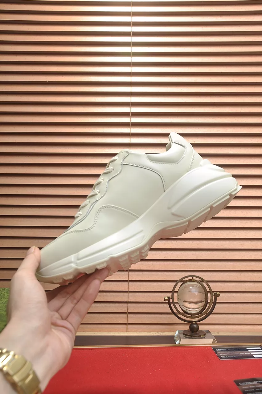 Gucci Casual Shoes For Men Classic 5569