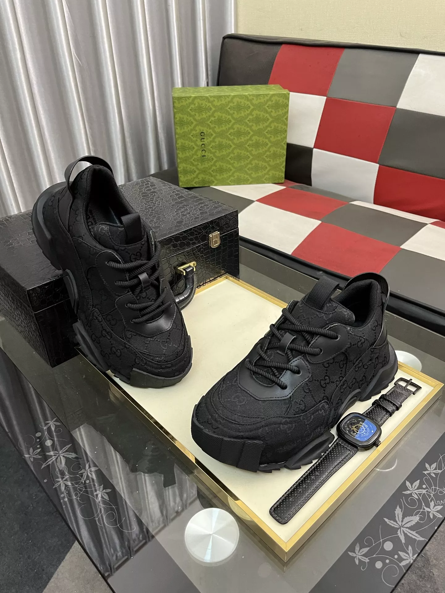 Gucci Casual Shoes For Men Classic 6948