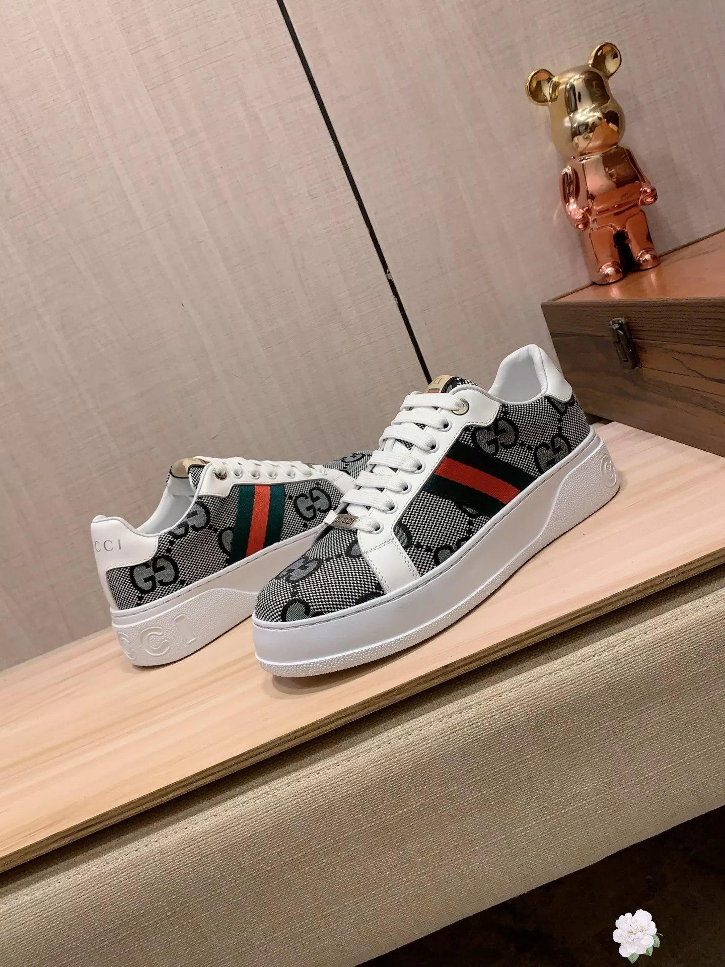 Gucci Casual Shoes For Men Compact 4522