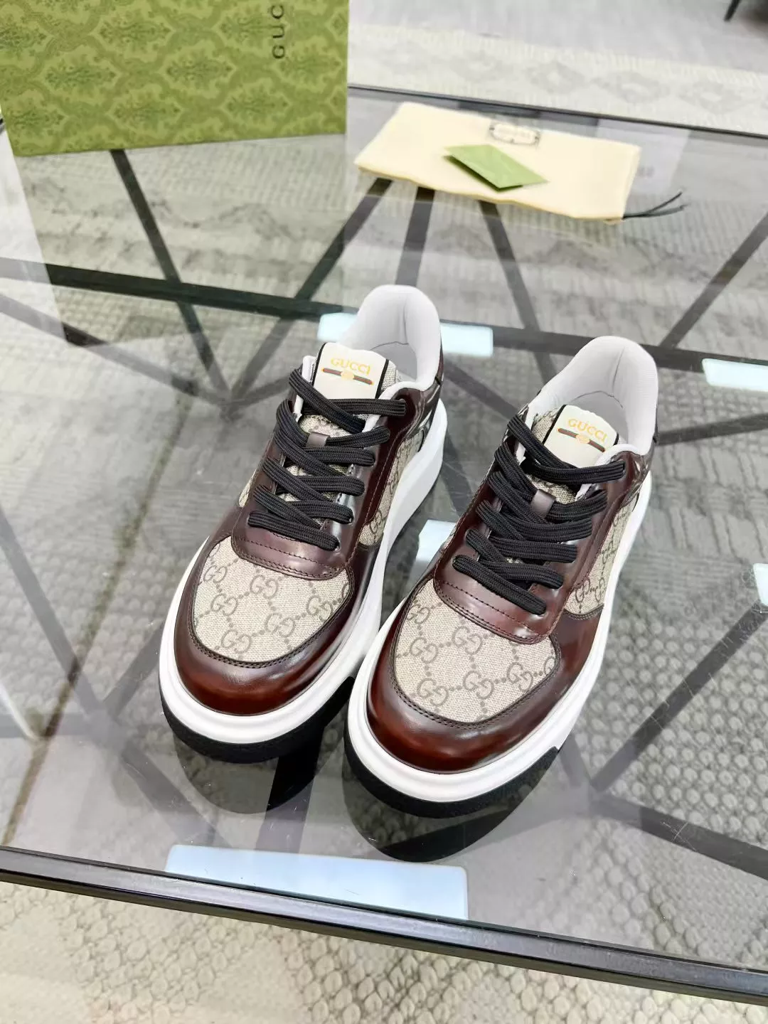Gucci Casual Shoes For Men Compact 7643