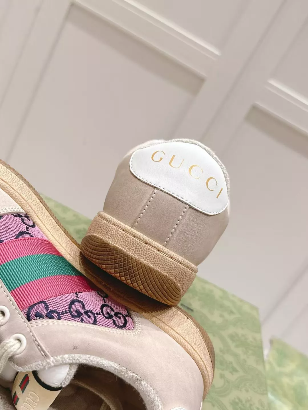 Gucci Casual Shoes For Men Compact 7652