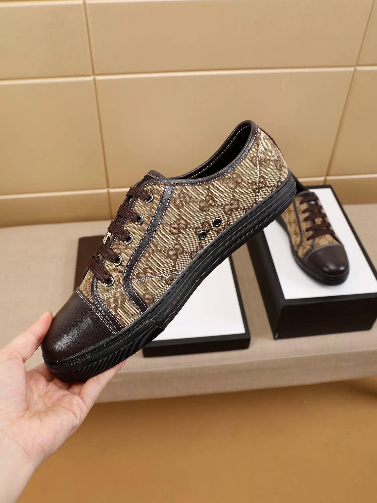 Gucci Casual Shoes For Men Durable 138