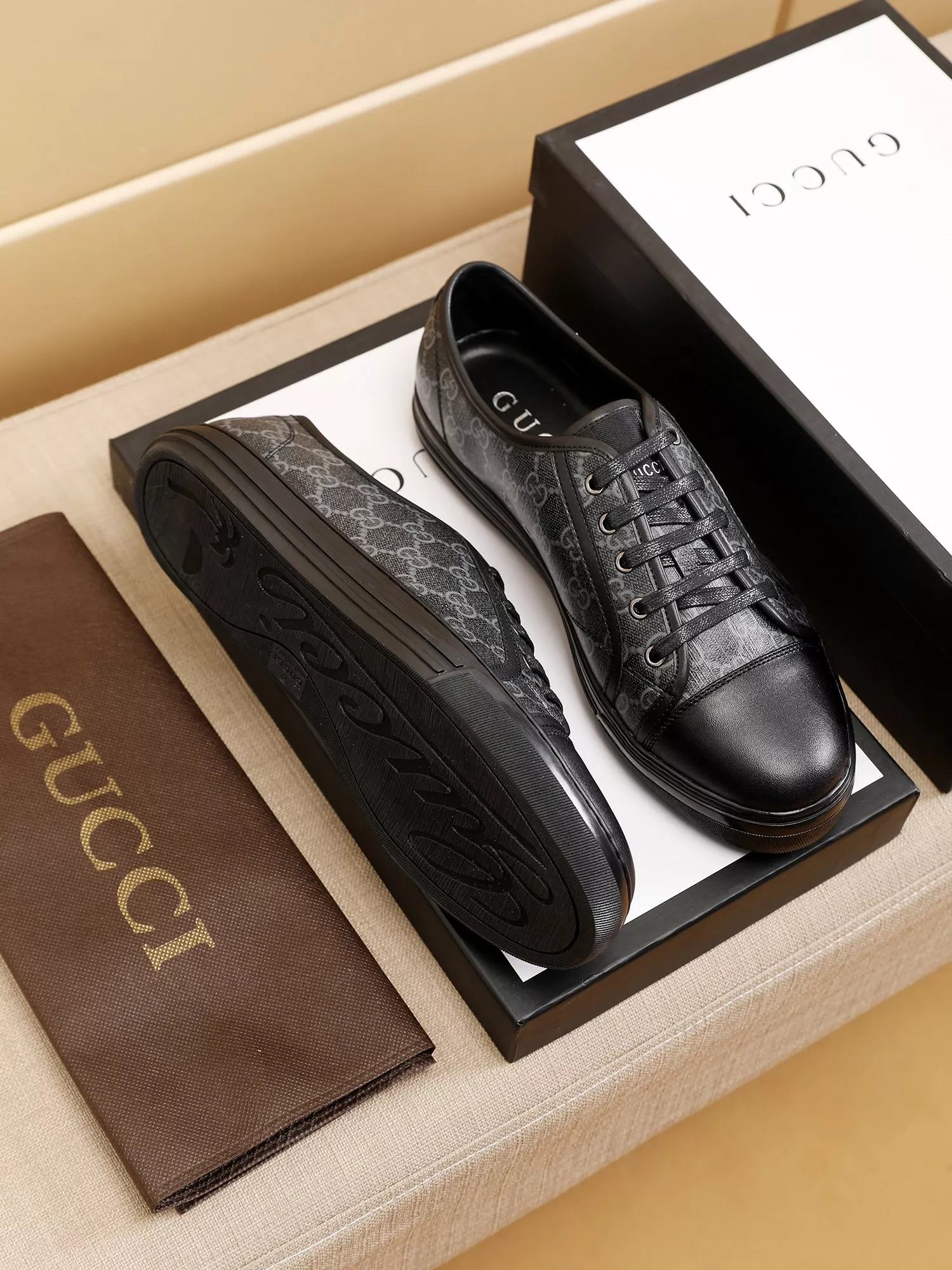 Gucci Casual Shoes For Men EasyMatch 329