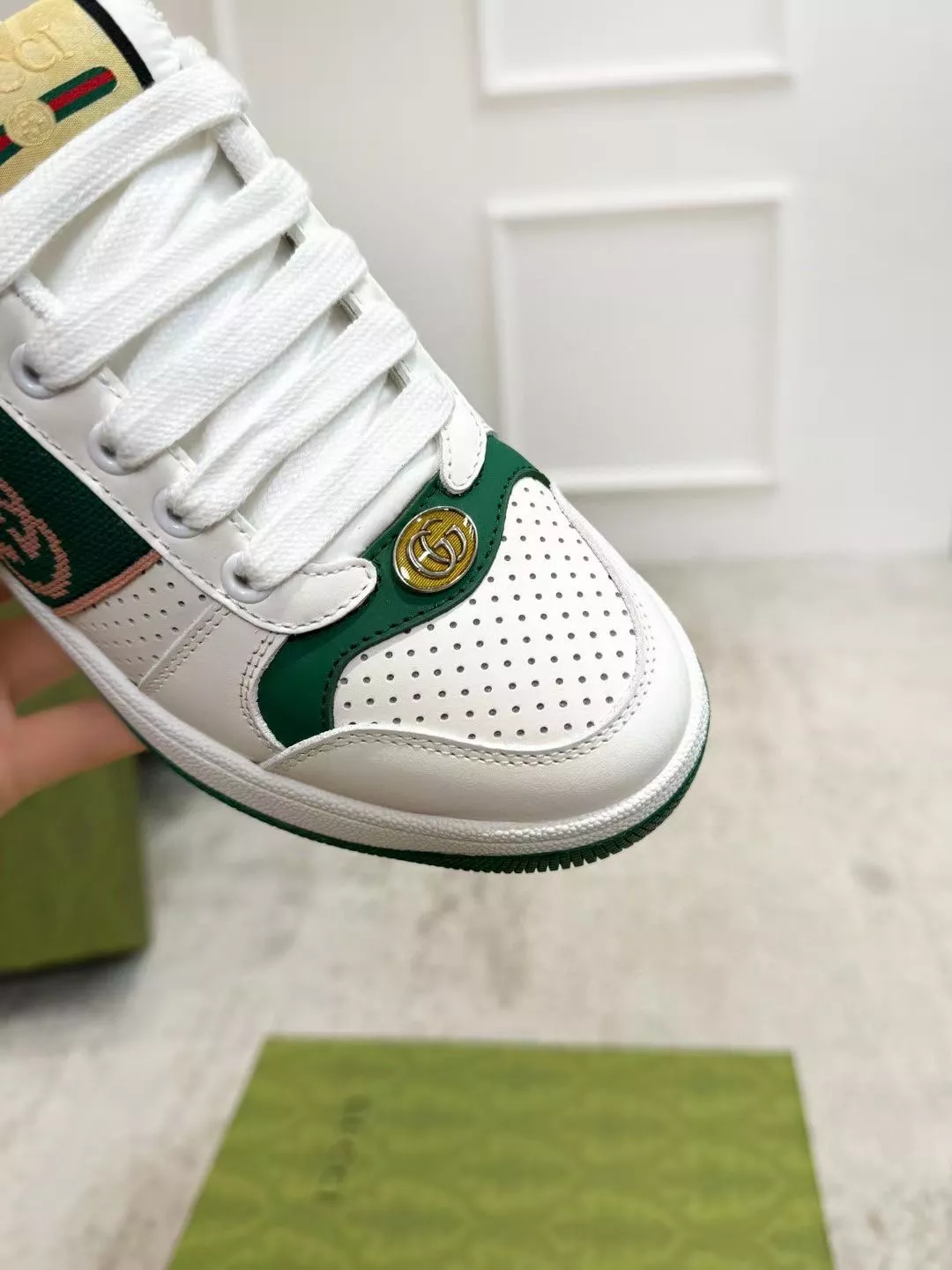 Gucci Casual Shoes For Men Elegant 8421