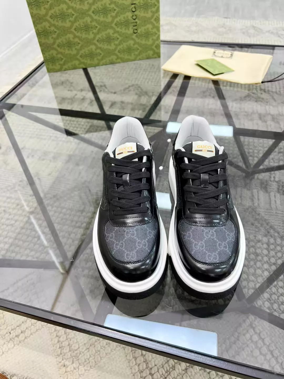 Gucci Casual Shoes For Men EyeCatching 7269