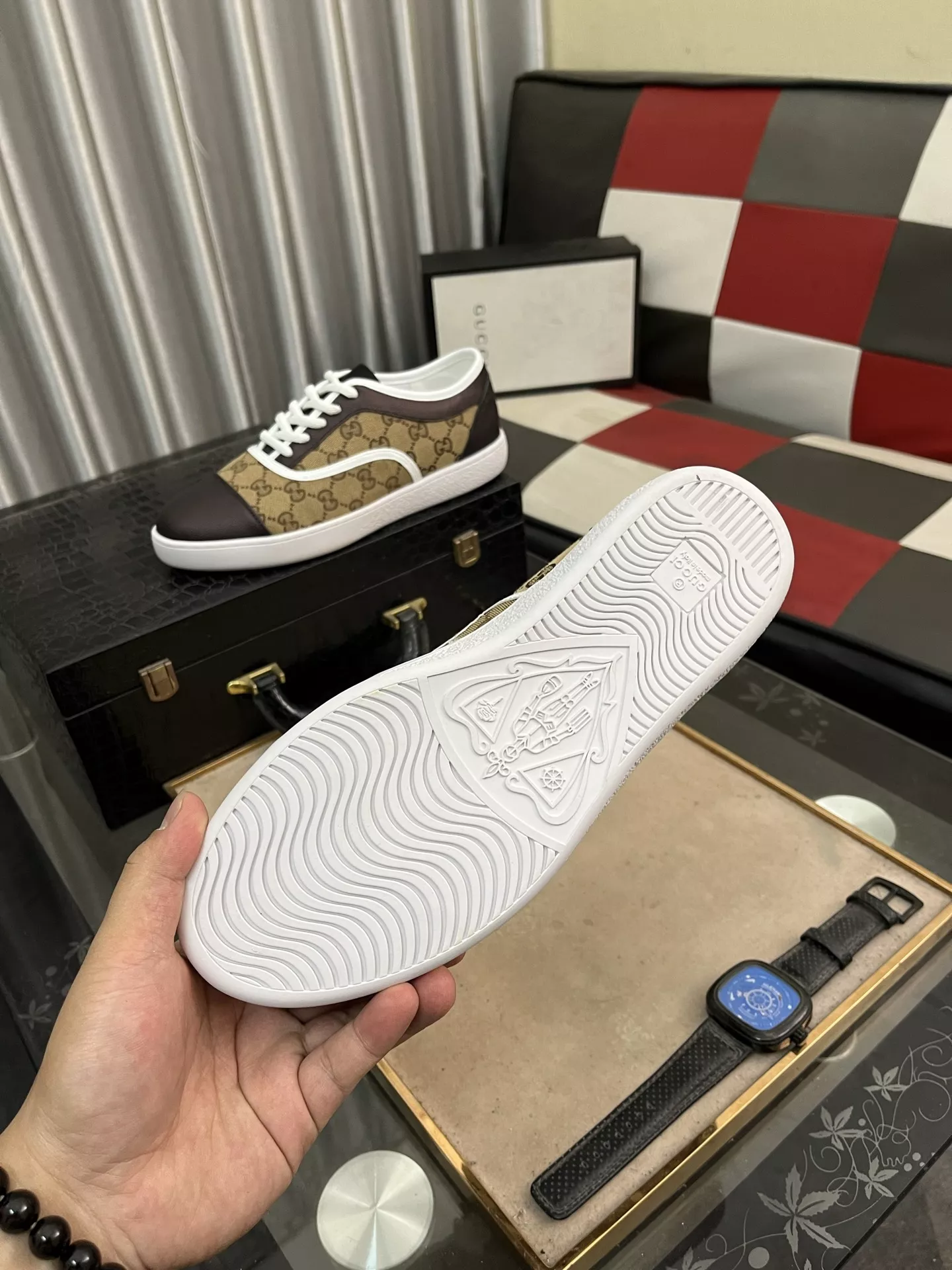 Gucci Casual Shoes For Men Fashionable 1276