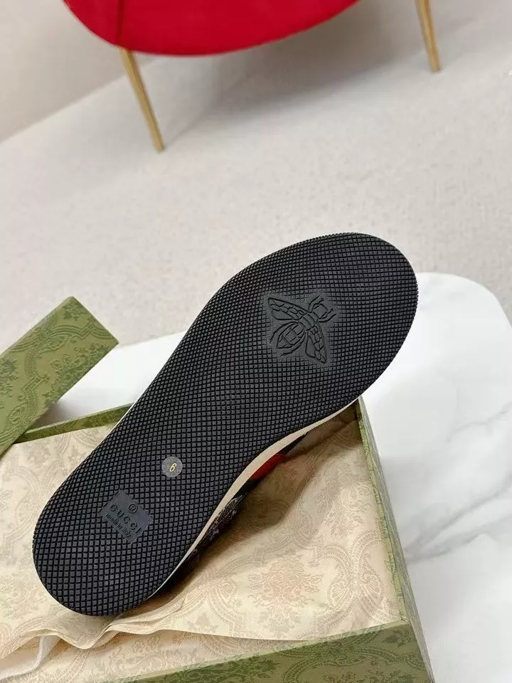 Gucci Casual Shoes For Men Fashionable 4750