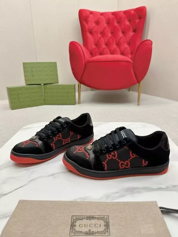 Gucci Casual Shoes For Men Fashionable 539